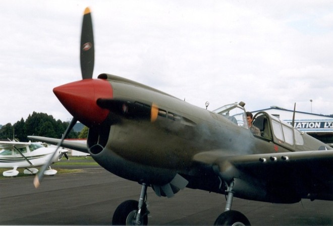 Curtiss P-40E Kittyhawk – AK940